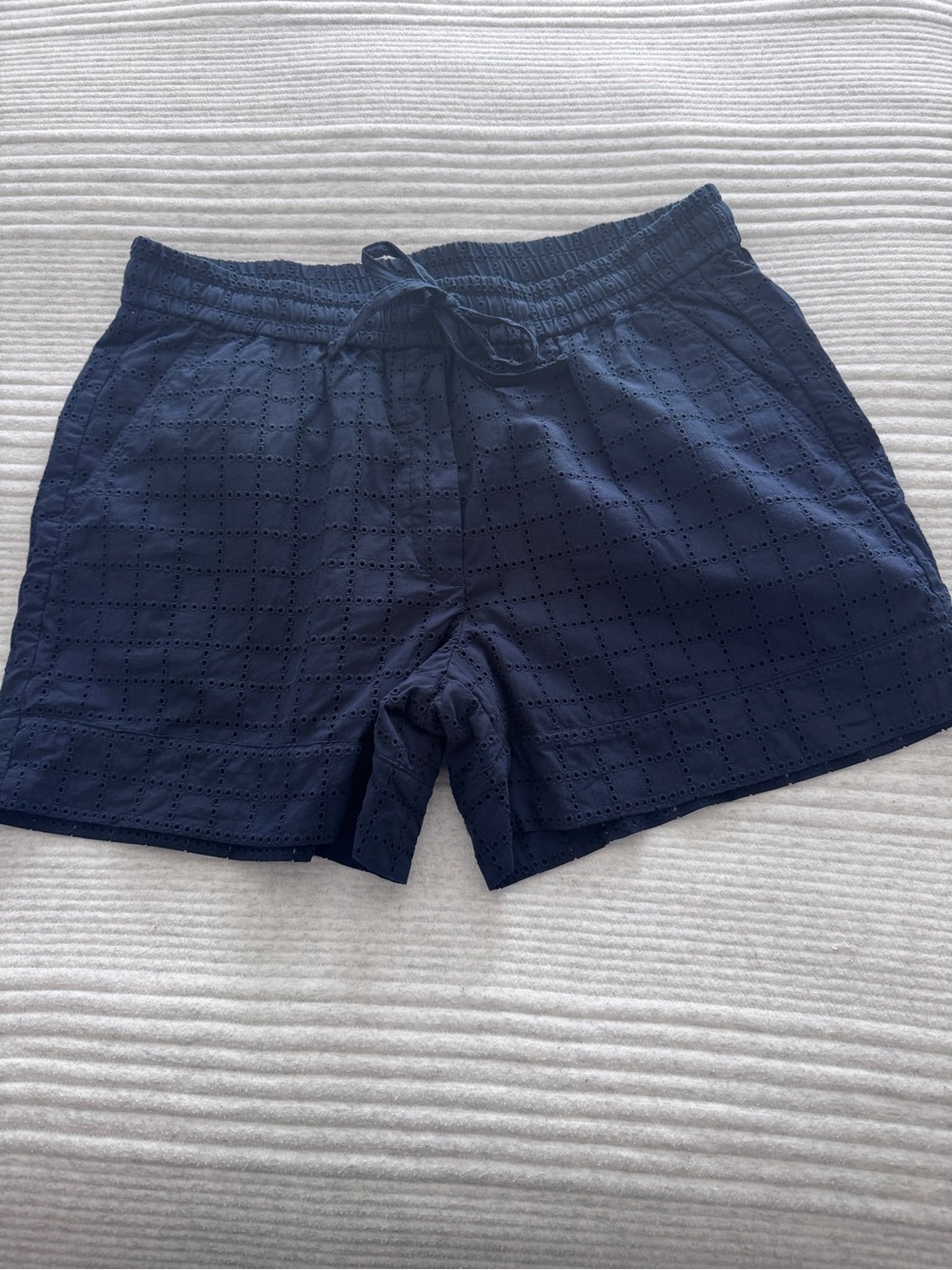 Banana Republic Factory Navy Eyelet Mid-Rise Shorts - Picture 2 of 7